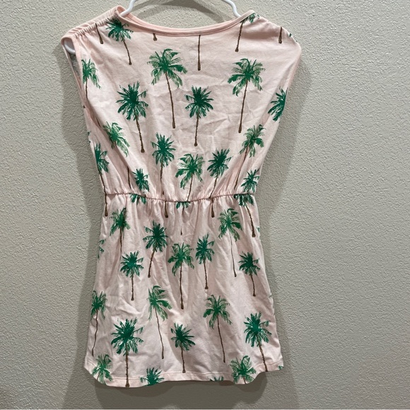 Four (4) Girls Dresses Size 5 to 7 - Picture 4 of 8